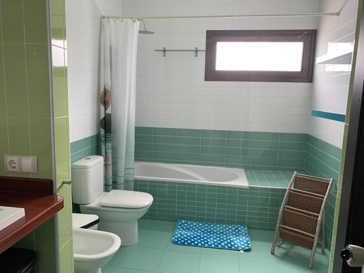 Habitaciones Tia Ela Yaiza  Exteriör bild