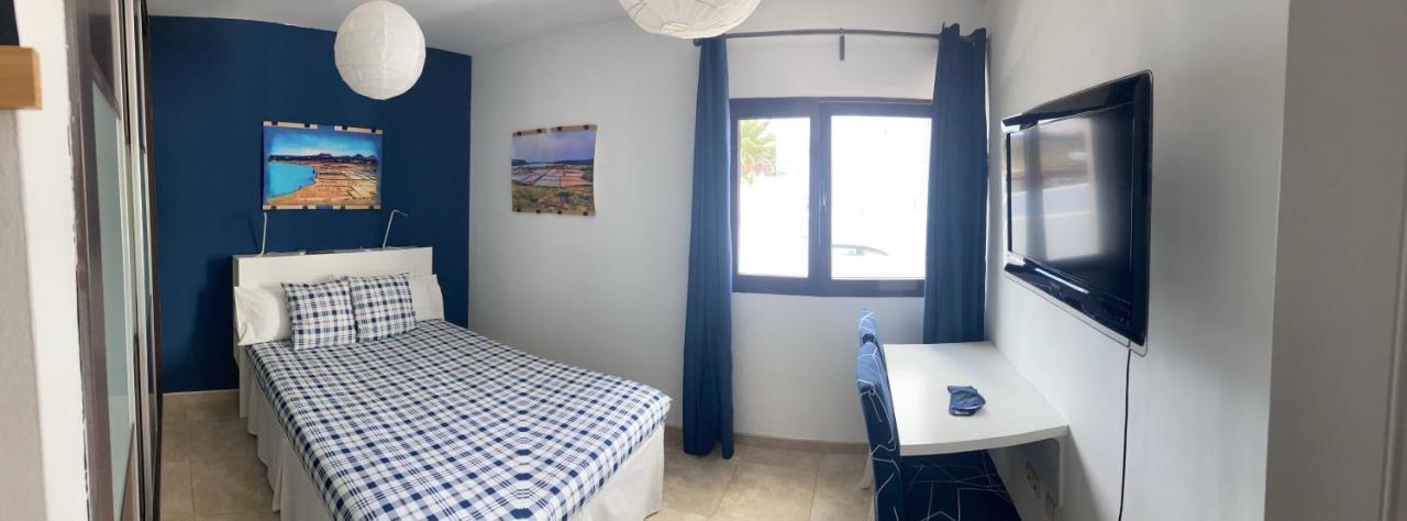 Habitaciones Tia Ela Yaiza  Exteriör bild